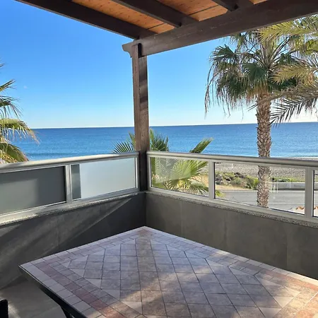 Playa Beachfront 15 Meters To